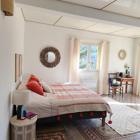 مبيت وإفطار Serralongue Casa Louisa المظهر الخارجي الصورة